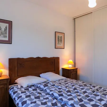 Villa - Maison De Plain-pied Avec Jardin Clos - Quartier Residentiel