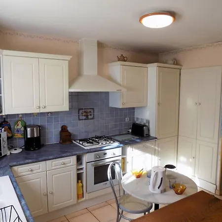 - Maison De Plain-pied Avec Jardin Clos - Quartier Residentiel Villa Royan