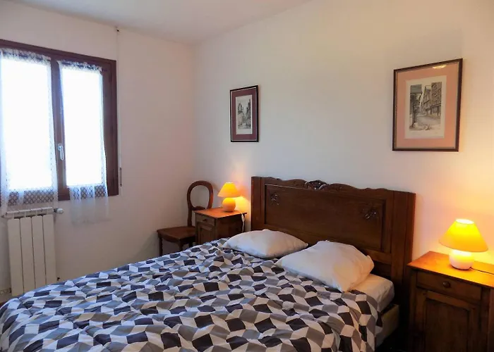 - Maison De Plain-pied Avec Jardin Clos - Quartier Residentiel Royan