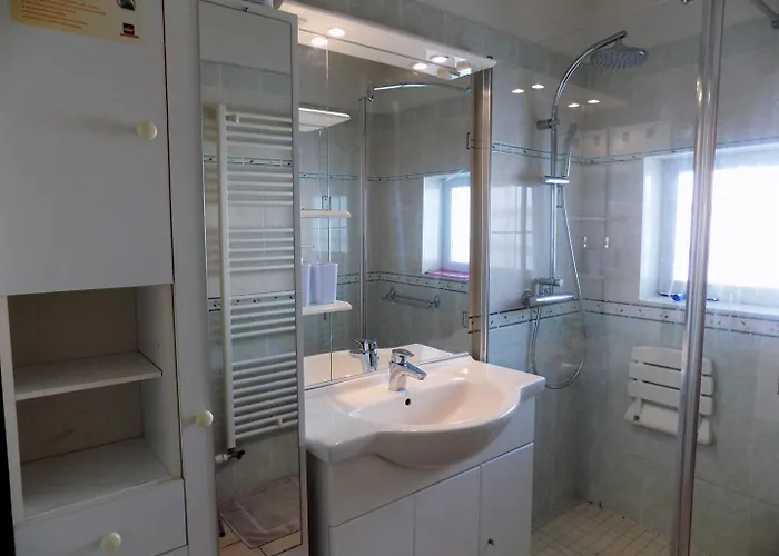 - Maison De Plain-pied Avec Jardin Clos - Quartier Residentiel Royan