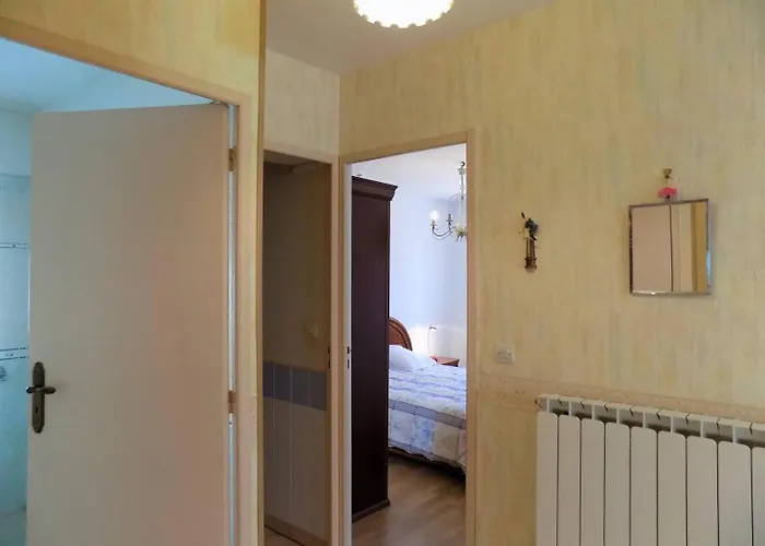 Villa - Maison De Plain-pied Avec Jardin Clos - Quartier Residentiel Royan